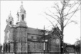 Vue latérale de l'ancienne église St-François-d'Assise avant sa démolition en 1964.