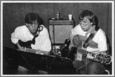 Deux guitaristes